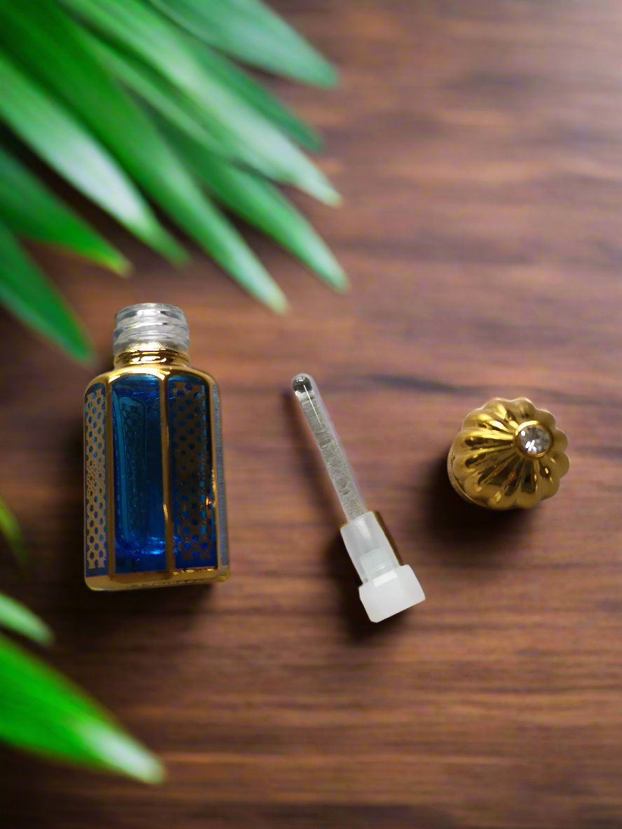 Parfüm Flasche mit Deckel und Glasstab blau